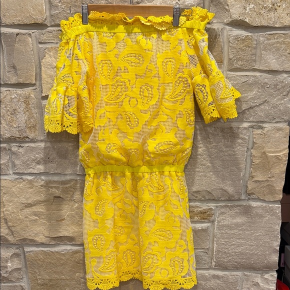 Slexis Yellow Lace Off-Shoulder Women Dress size XS - Picture 6 of 10